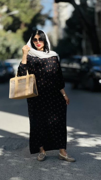 رنگ مشکی اتمام موجودی